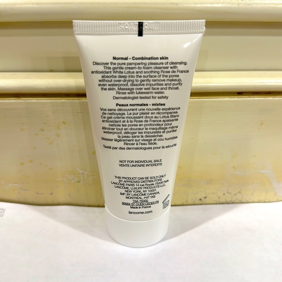 NEW🩷LANCÔME CRÈME RADIANCE GENTLE CLEANSING CREAMY-FOAM 1.7 FL OZ - Picture 2 of 2